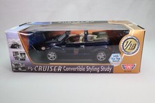 LJ583 MOTOR MAX 73122 1/18 1:18 Voiture Chrysler PT Cruiser convertible bleu
