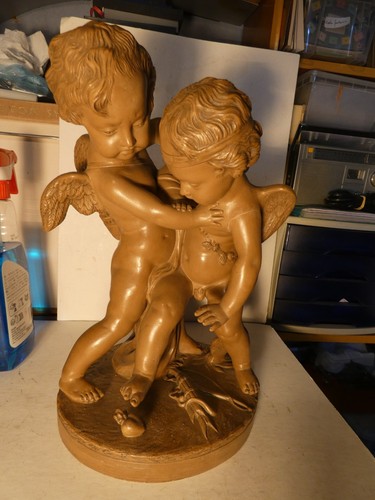 Sculpture falconet anges - sculpture, terre
