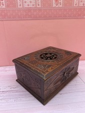 N° 2 ANCIEN COFFRE MEUBLE BRETON POUR POUPEE CELLULOID BAMBINO BLEUETTE LOULOTTE