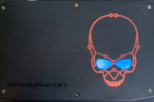 Intel NUC 8 VR Hades Canyon