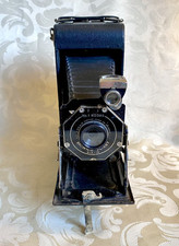 Ancien appareil photo soufflet