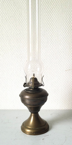 Lampe pétrole ancienne - lampe,