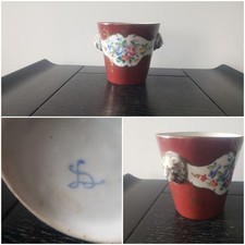 Porcelaine Dure  Du XVIIIé 