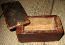 Ancienne encrier, bois massif