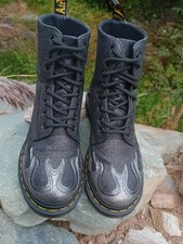 Dr. Martens Pascal Flame