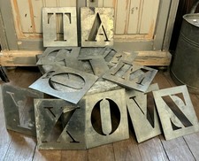  Lot lettres pochoirs