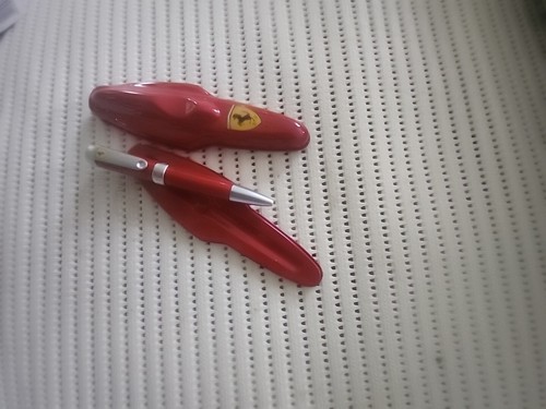 Stylo ferrari dans son étui - ferrari,