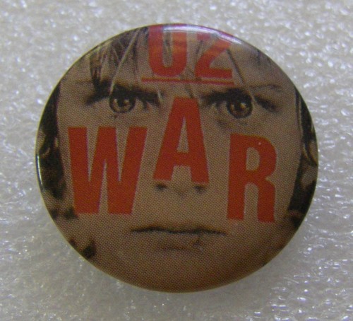 Badge band bono - badge, war