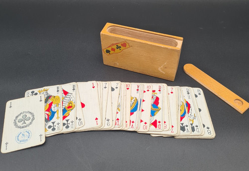 Jeu cartes anciennes - jeu,