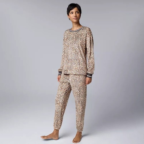 Nwt vera wang set leopard - nwt,
