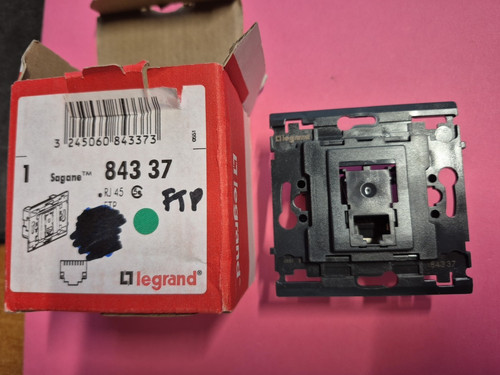 Legrand 84337 prise - 84337,