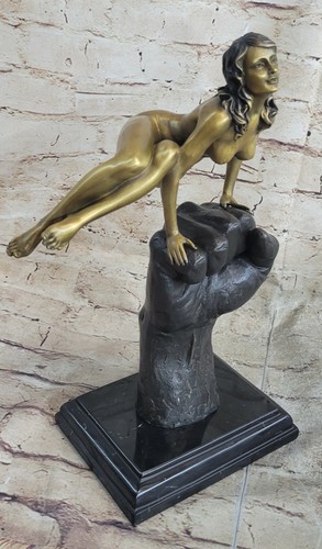 Bronze sculpture main - sculpture,,