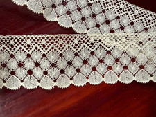 Dentelle ancienne - Bordure -
