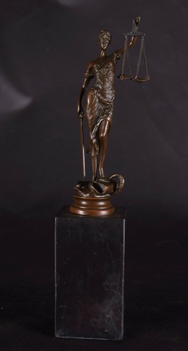 Justicia bronze sculpture - bronze,