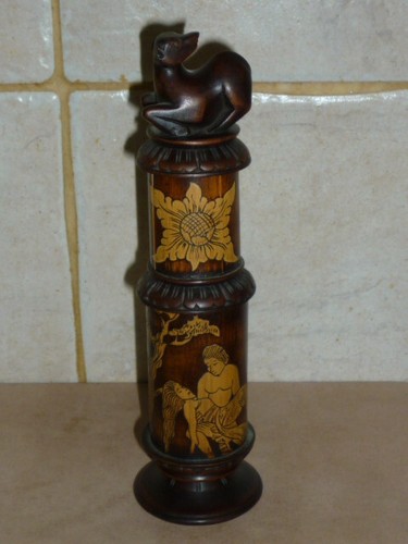 Ancienne boite the epice - the, a