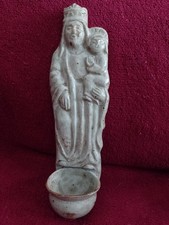 La Hulotte Caylus . Bénitier