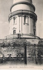 CPA - ROYAN - Base du Phare du