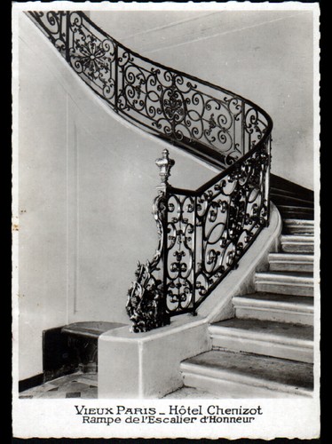 Paris escalier en - iv°,