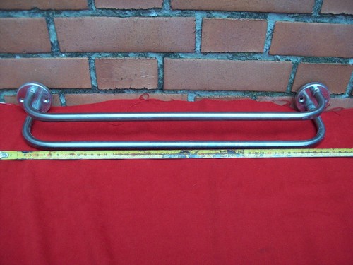 Ancienne barre porte - barre, serviette