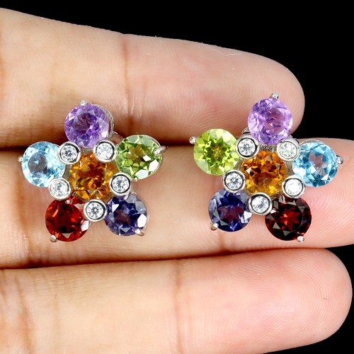 Boucles oreilles - boucles, d’oreilles