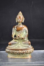 Ancienne Statue de Bouddha