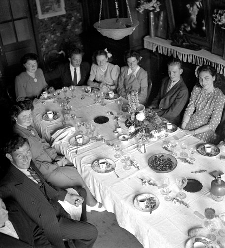 Portrait table repas - à,
