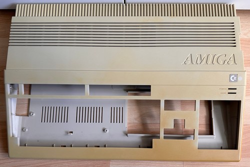 Commodore amiga 500 boîtier - commodore,
