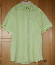 CHEMISE HOMME Marque JULES Taille  M Couleur vert jaune rayé manches courtes