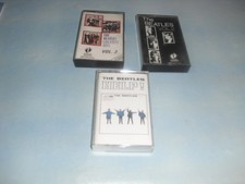 THE BEATLES  LOT DE 3 K7 AUDIO  HELP/  THE BEATLES GREATEST VOL2/  THE BEATLES