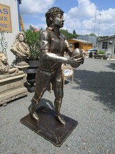 GRANDE STATUE "RUGBYMAN" EN FER FORGE ET MARTELE par "P. SIRAUD (2015)"