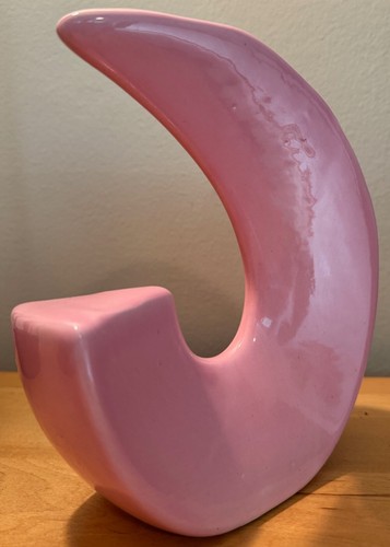 Vintage pink curved ceramic - curved,