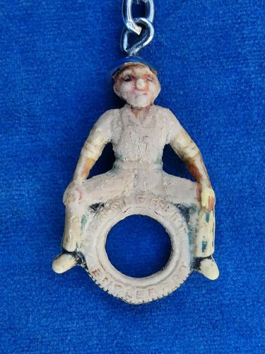 Rare porte cles figurine - porte-cles,
