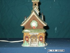 Snow Village North Pole Chapal