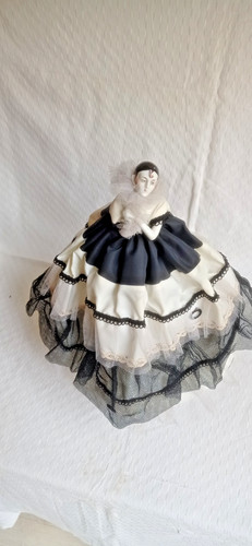 Ancienne demi figurine - demi,