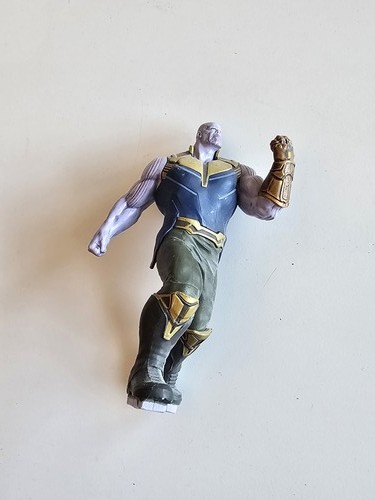 Statue thanos avengers - statue,
