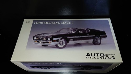 Autoart ford mustang - 1/18,