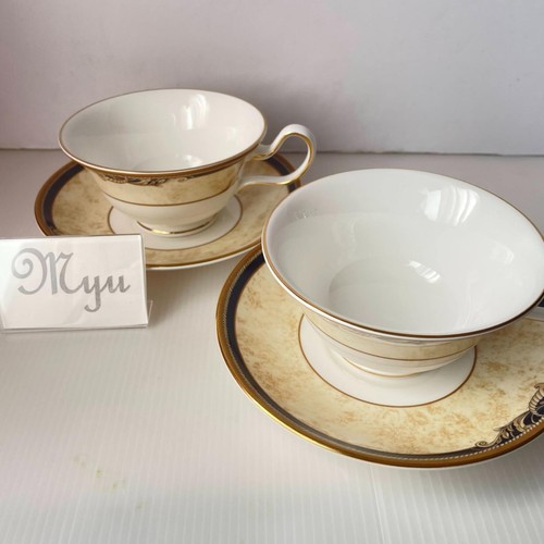 Paire tasses soucoupes - paire,
