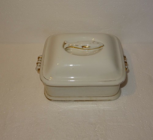 Ancienne terrine poisson ou - terrine, a