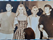 🎀SUBLIME ET GRANDE PHOTOGRAPHIE VINTAGE SACHA DISTEL ET BRIGITTE BARDOT