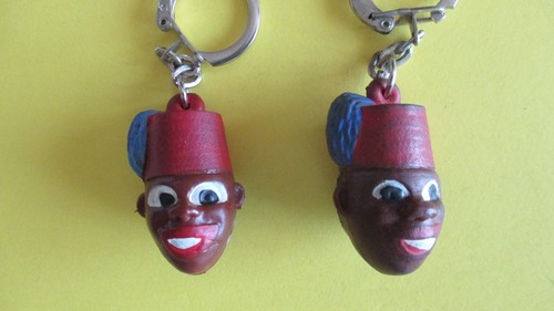 Lot porte clés differents - porte,