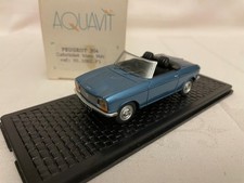 Peugeot 304 cabriolet bleu métallisé - 1/43 Aquavit