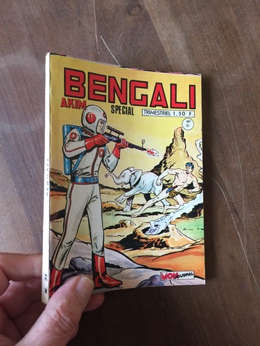 Petit format bengali - bengali, mon
