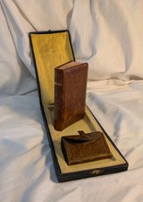 Coffret communion, 1934,Missel de la Vie de Jésus et son porte monnaie cuir