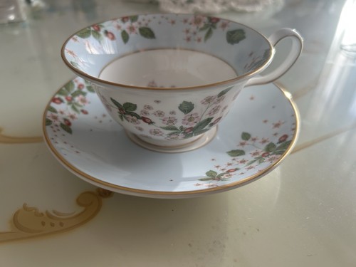Soucoupe tasse wedgwood - soucoupe, wild