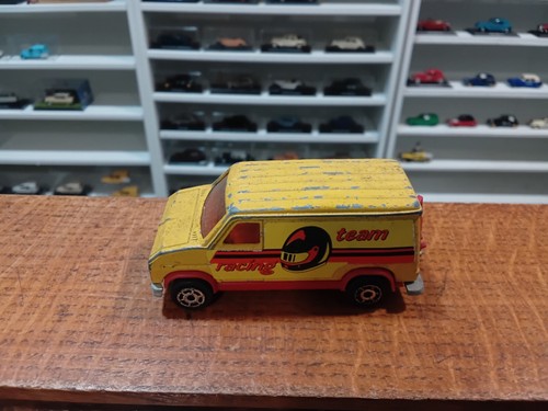 Fourgon 279 234 majorette - fourgon, 1/65