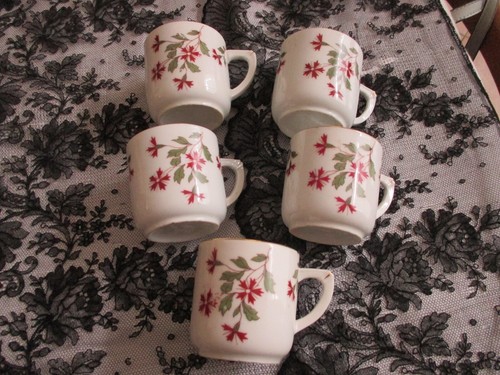 Anciennes tasses porcelaine - anciennes,