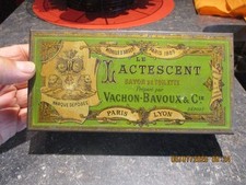 Ancienne Boite en Tôle Savon