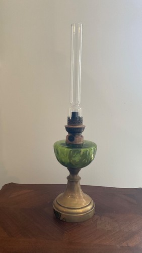 Lampe petrole ancienne - petrole,