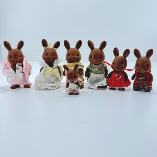Vintage sylvanian families - sylvanian,