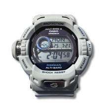 Montre solaire radio Casio